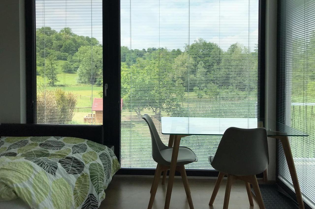 Na Zelenem Statku Hotel Rasovice  Buitenkant foto